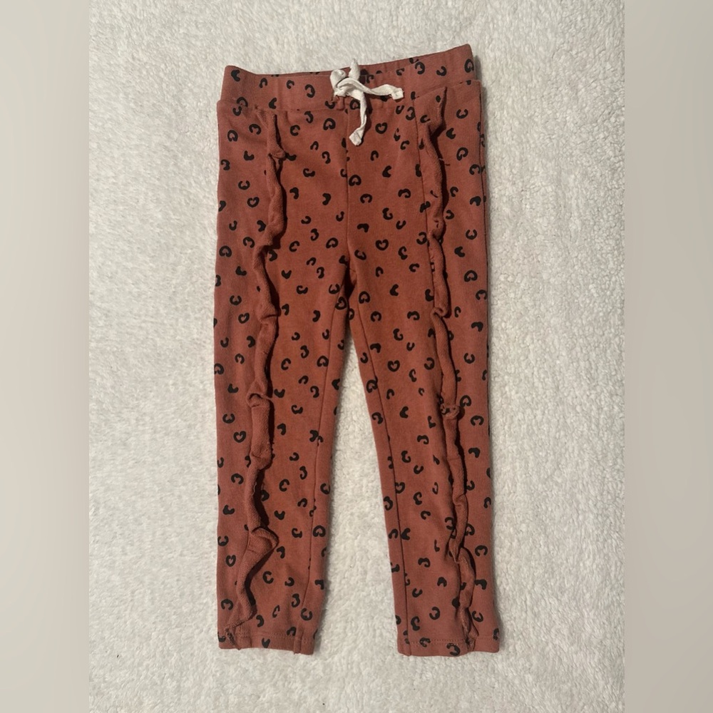 Leopard Print Ruffle Leggings